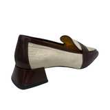 pointed loafer