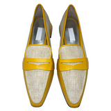 pointed loafer