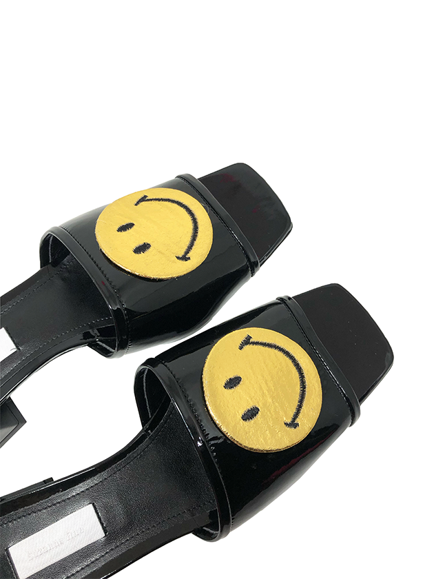 eco-vegan Smiley slide – Suzanne Rae